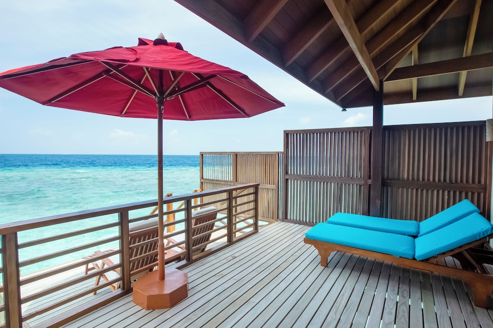 Reethi Faru Resort 85/114