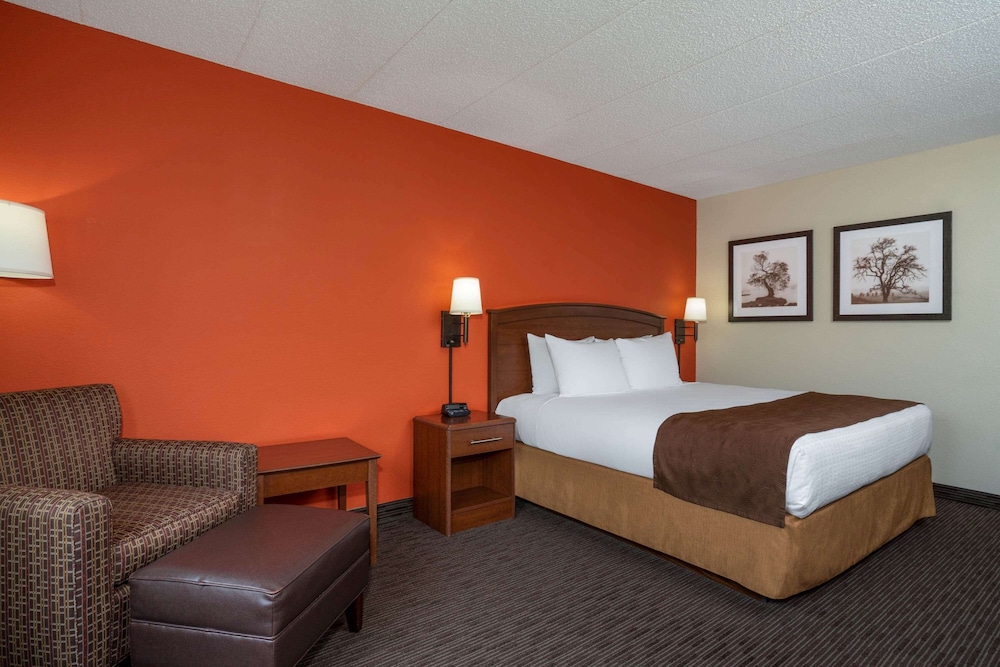 Americinn By Wyndham Sauk Centre 9/73