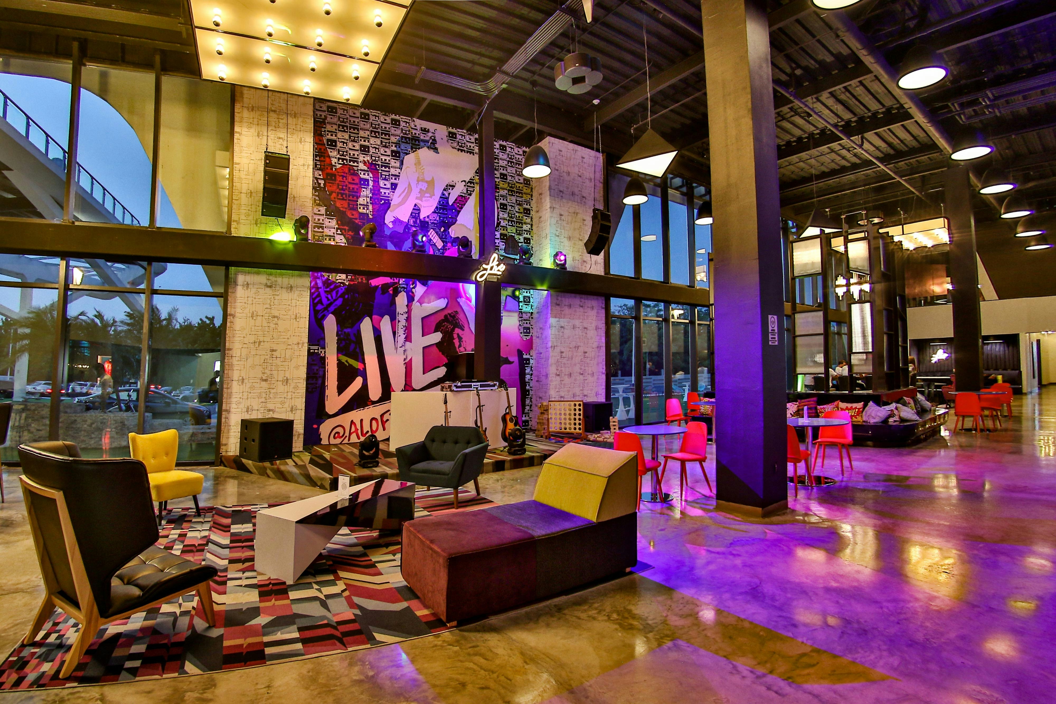 Aloft Ponce 44/50