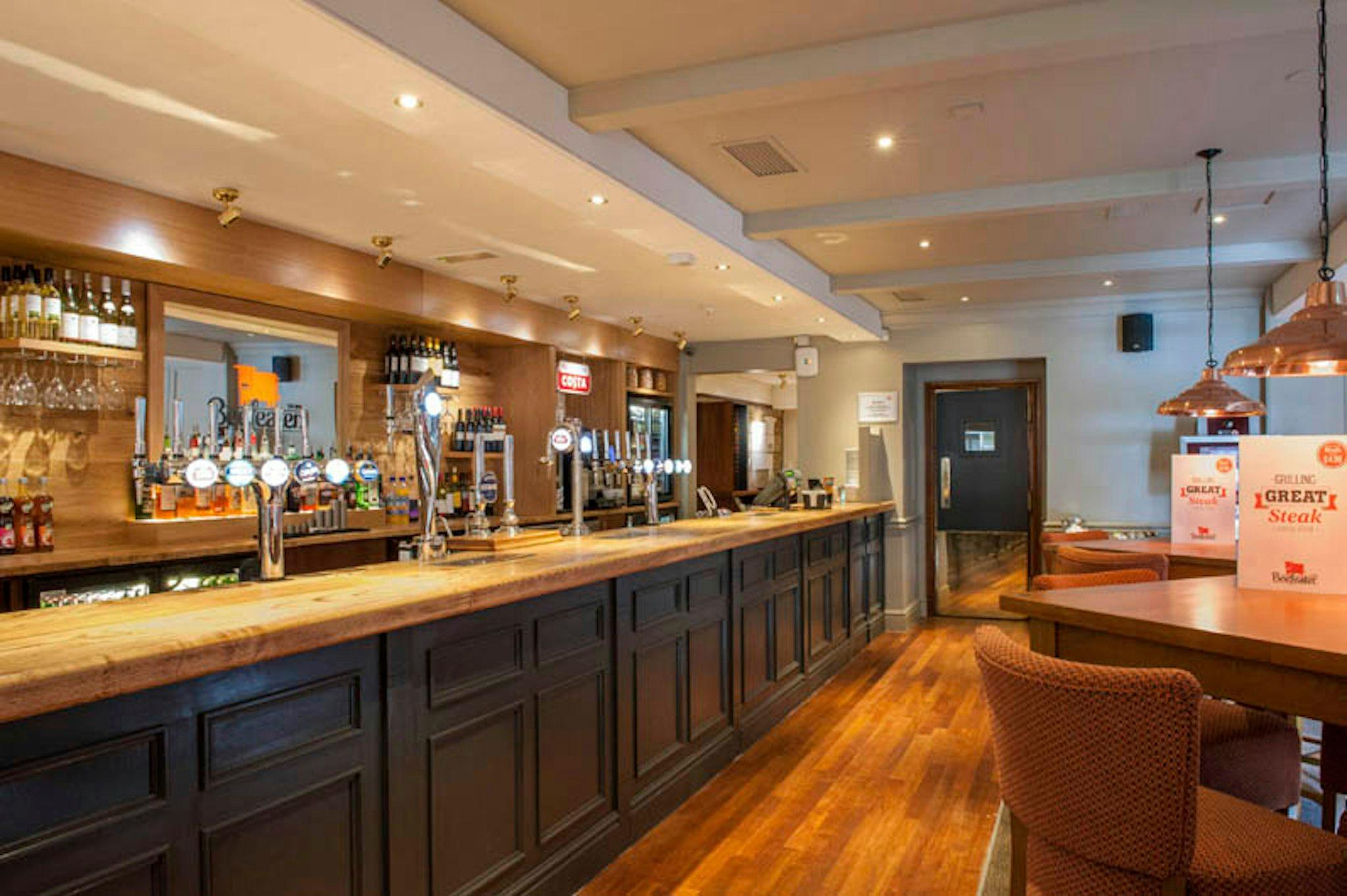 Premier Inn Worcester M5jct6 32/35
