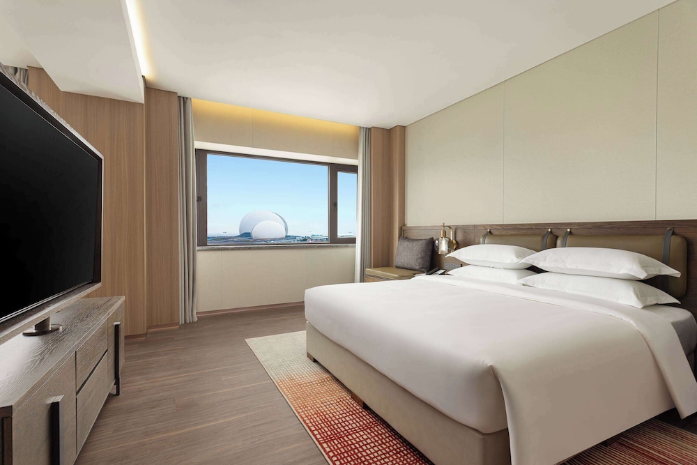 Superior, King Bed