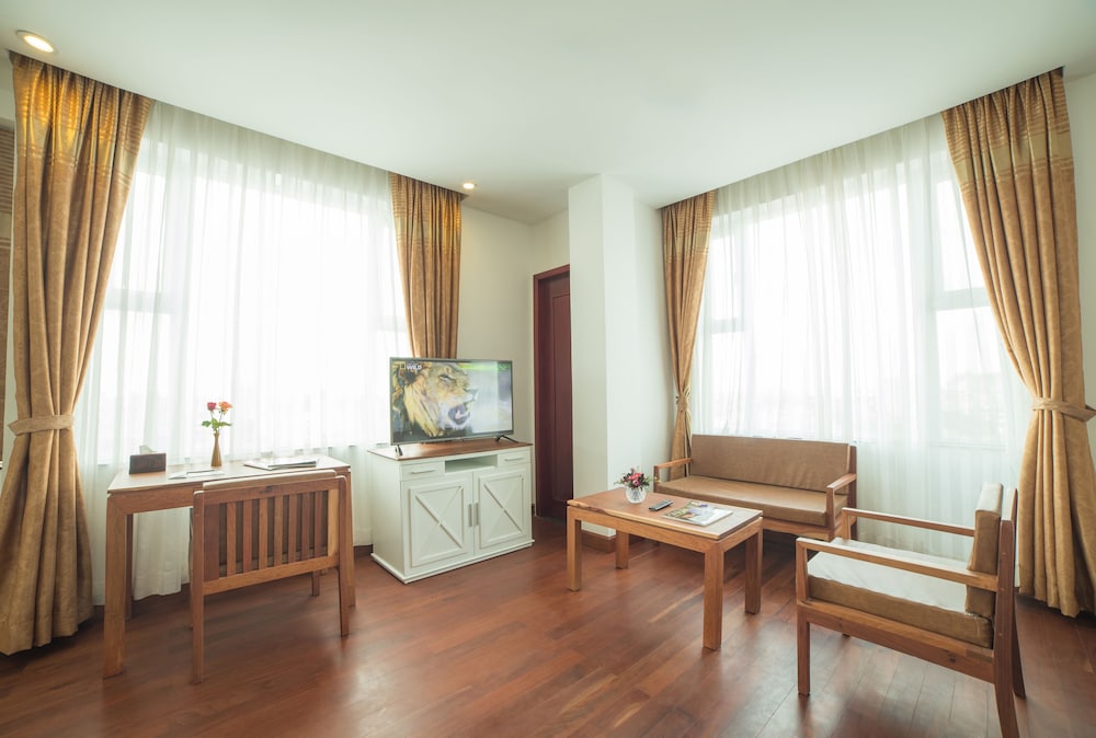 Phnom Penh Katari Hotel 50/73