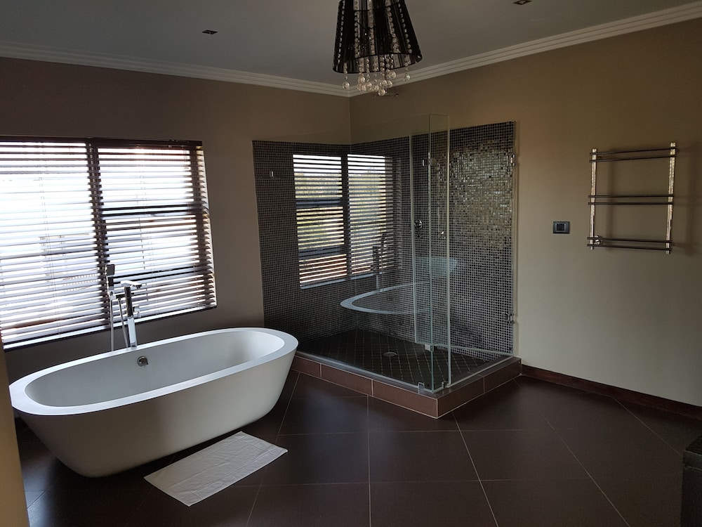 St Andrews Signature Hotel Spa 75/77
