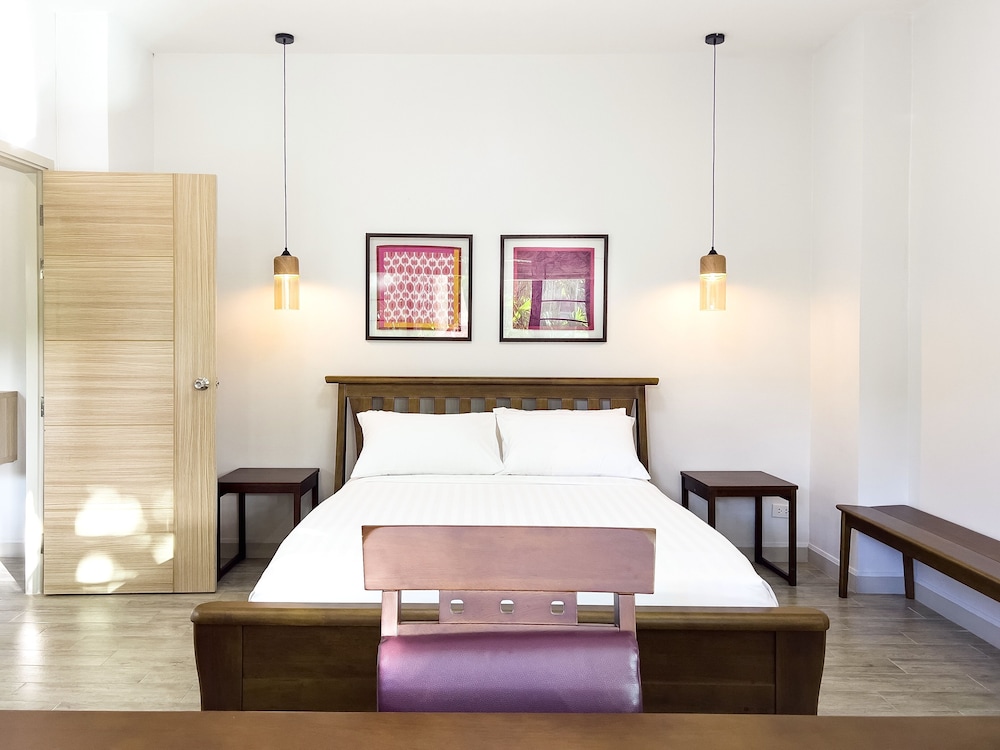 Chez Bure - Bure Homestay 64/76
