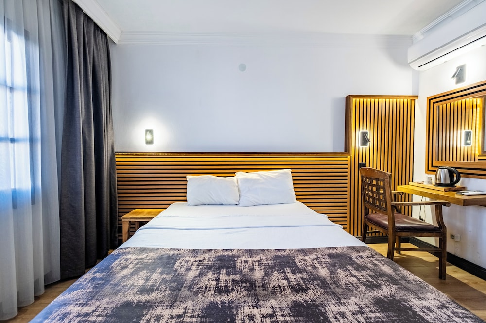 Costa Bitezhan Hotel 21/73