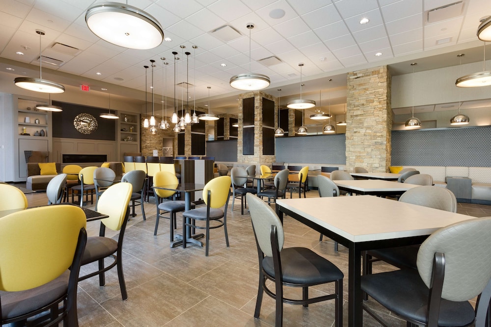 Drury Plaza Hotel Cape Girardeau Conference Center 32/50