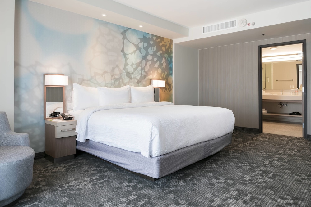 Courtyard By Marriott Ciudad Juarez 13/45
