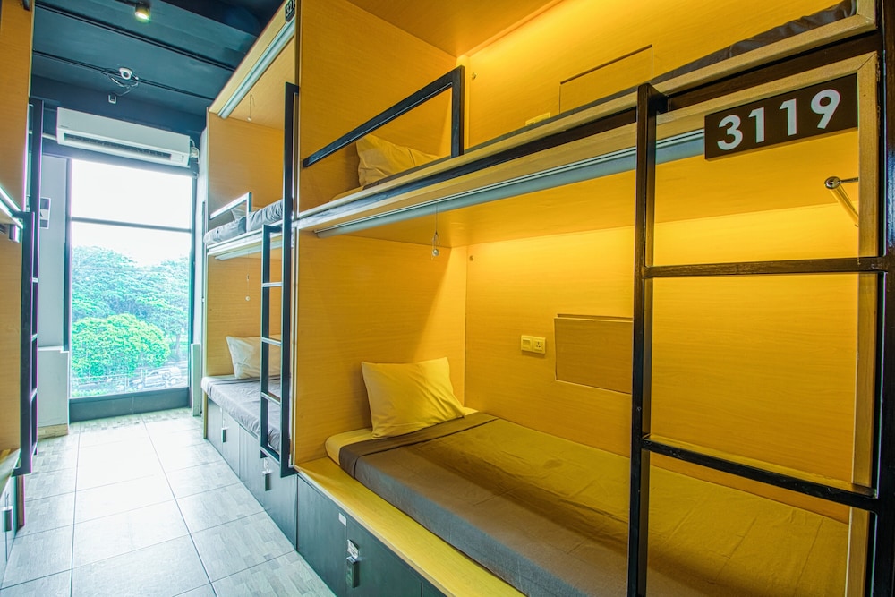My Studio Hotel Juanda Airport - Hostel 10/17