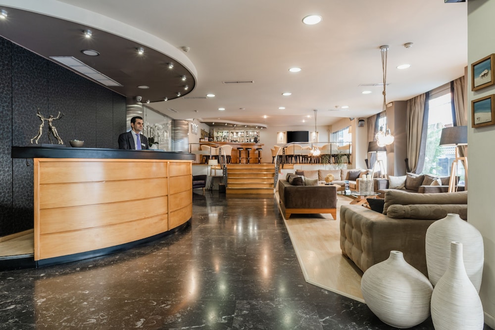 Acropolis Select Hotel 5/67