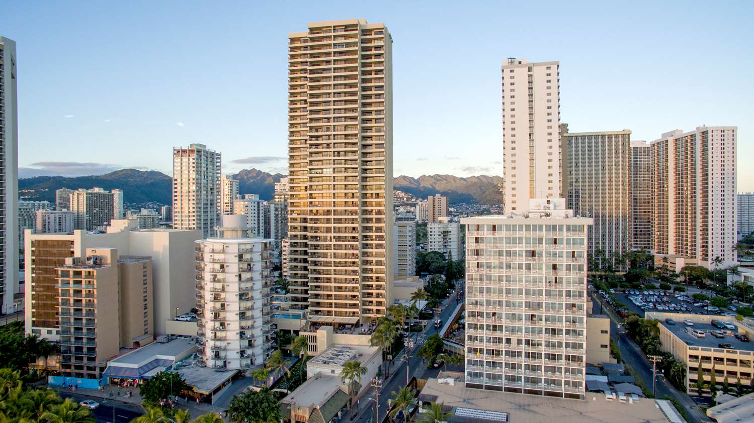 Aston Waikiki Beach Tower 58/59