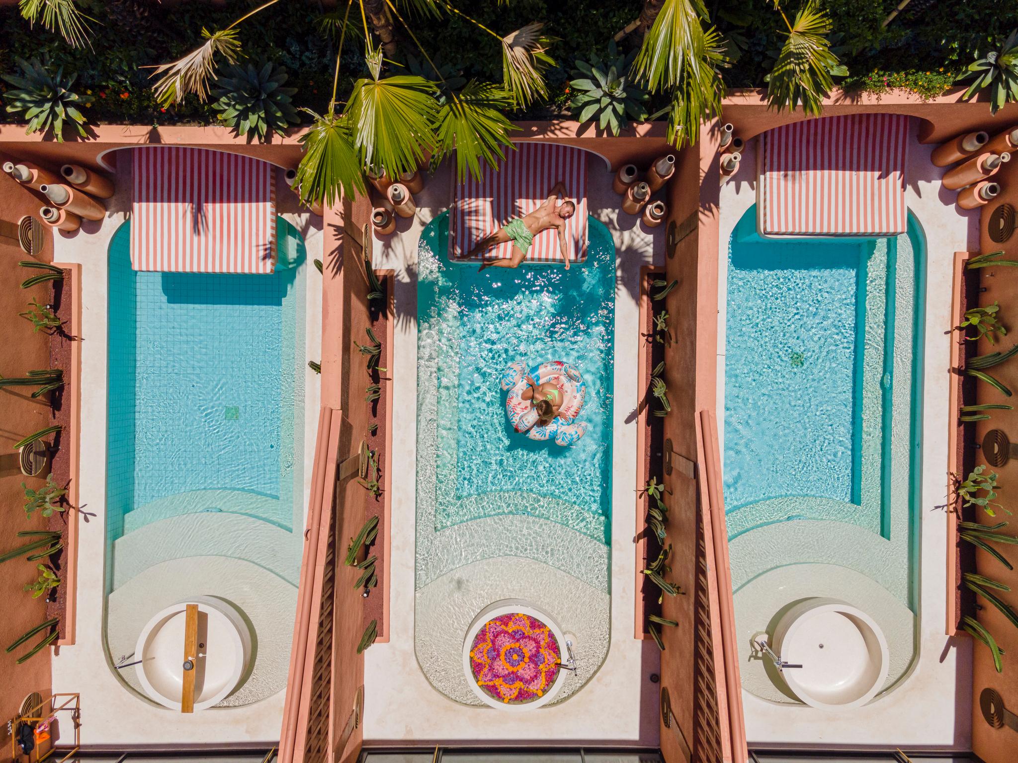 1 BEDROOM, ROYAL, VILLA, PRIVATE POOL, BATHTUB