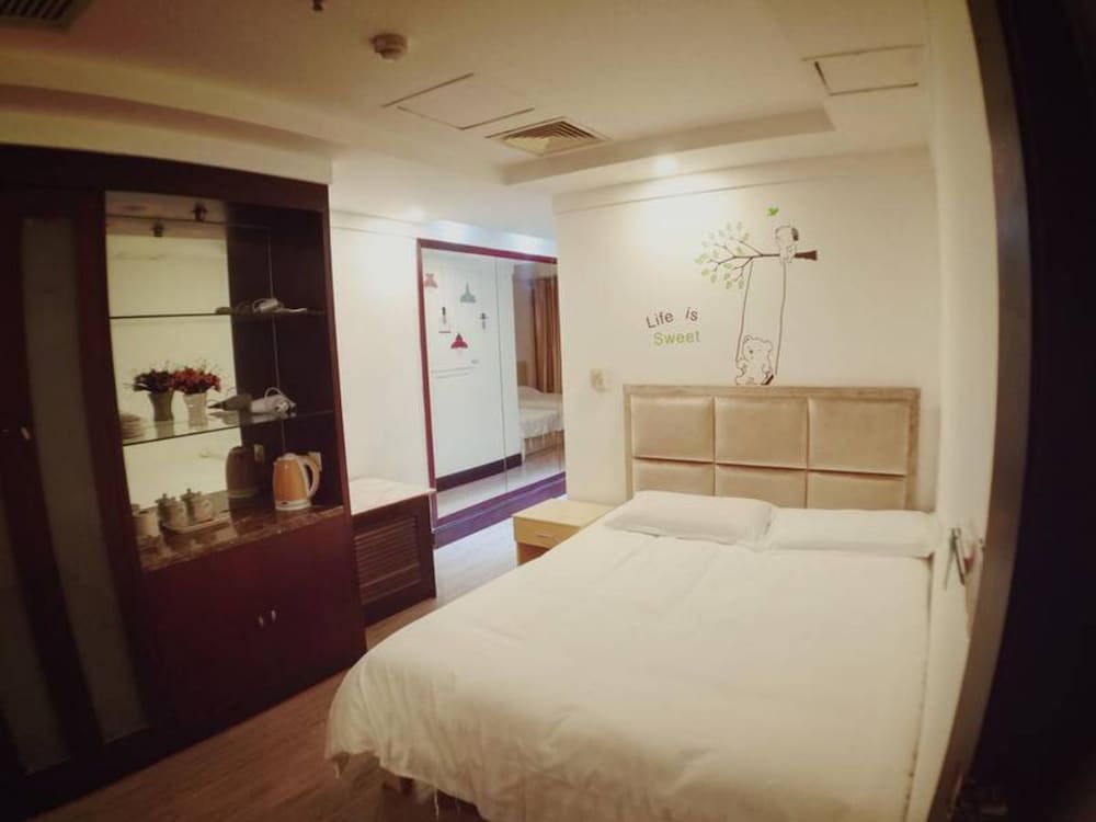 Shanghai Qidian Apartment The Bund 20/50