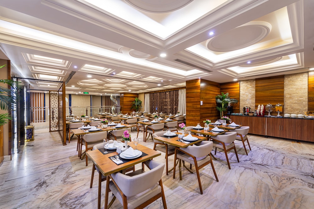 فندق كراون روز(Crown Rose hotel) 47/53