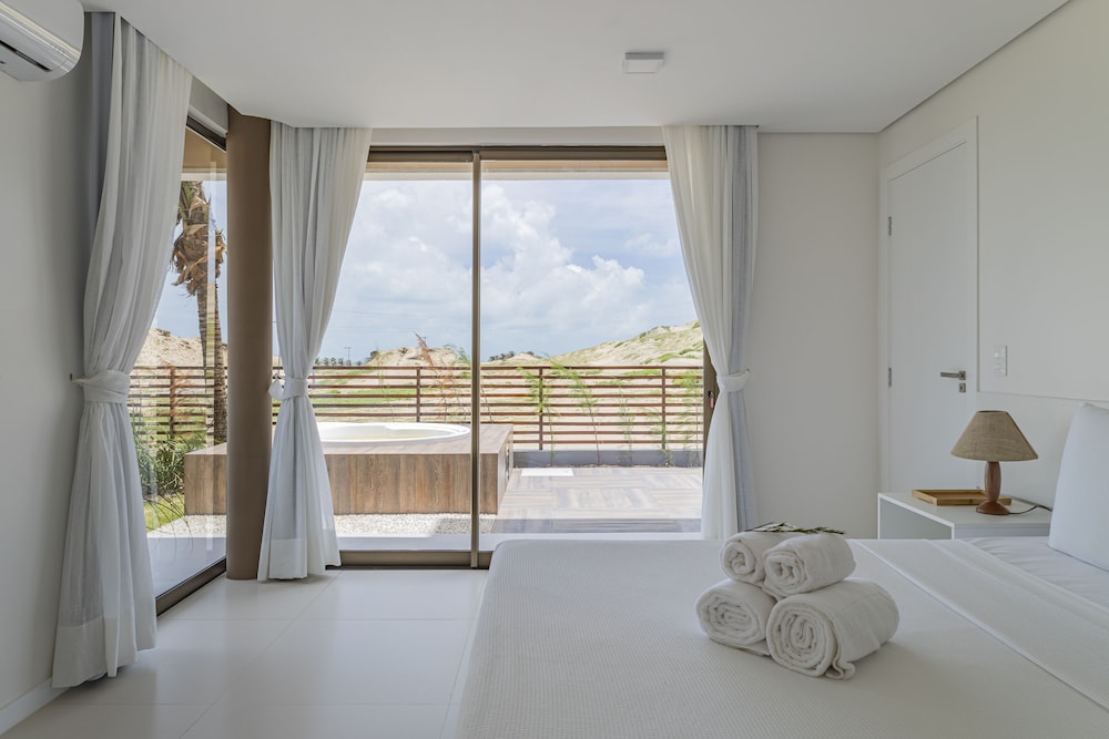 Dune, Ocean, Suite, King Bed, Hot Tub