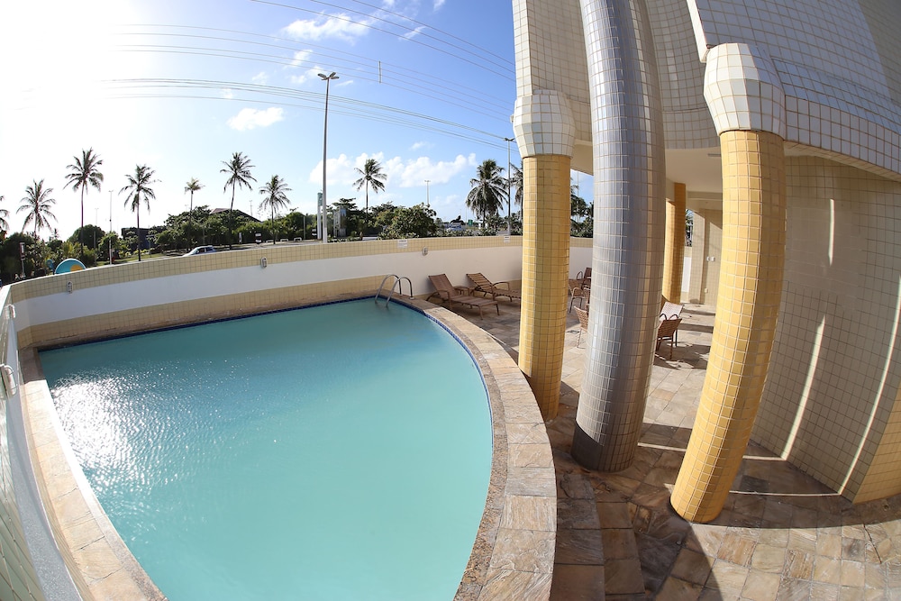 Real Praia Hotel 4/40