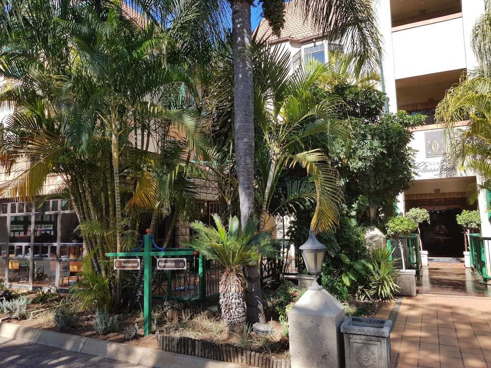 Court Classique Suite Hotel 39/50