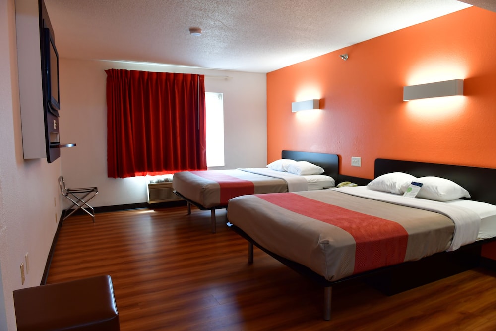 Motel6 Lincoln, NE 16/50