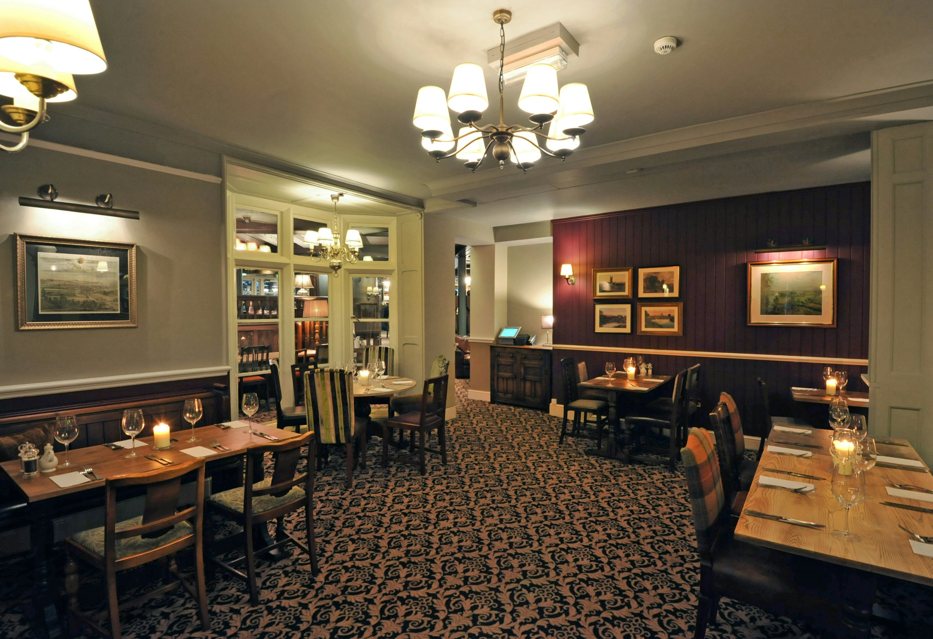 Royal George Hotel 25/32