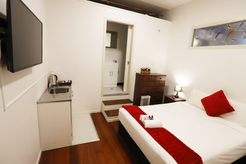 Aura Hotel 15/36