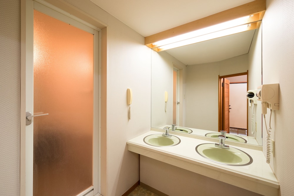 TSUKASA ROYAL HOTEL 32/72