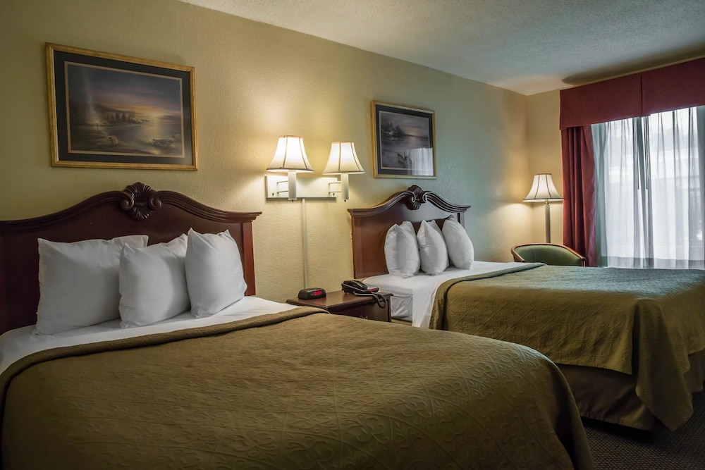 Quality Inn Elizabeth City near University 11/44