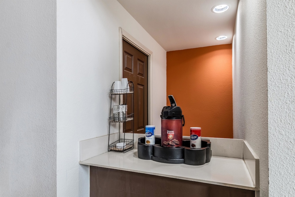 Motel6 North Richland Hills, TX - NE Fort Worth 11/42