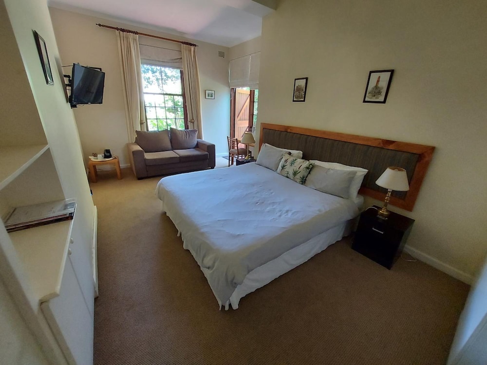 Newlands Guest House 12/39