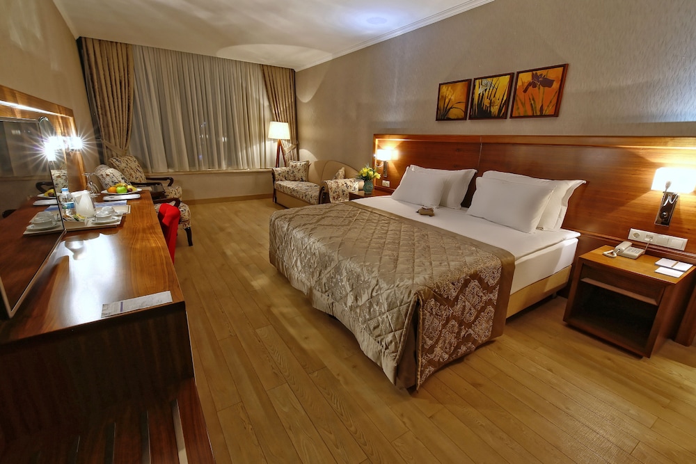 ATAKOSK HOTEL 21/63