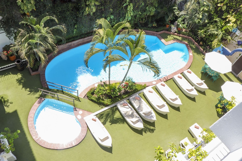 Los Arcos Suites 43/49
