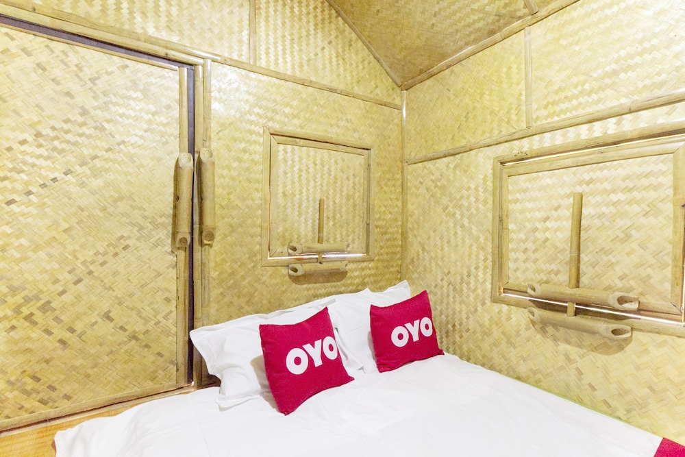 OYO 75359 Thaiburi Thara Resort 23/43