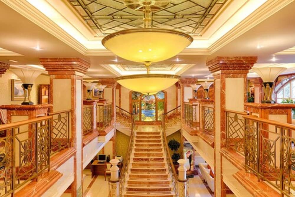 Killarney Plaza Hotel And Spa 65/68