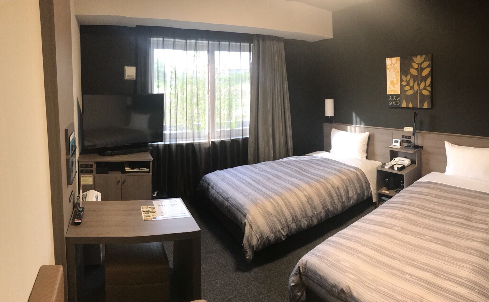 COMFORT, TWIN BEDS, EAST WING, ANNEX