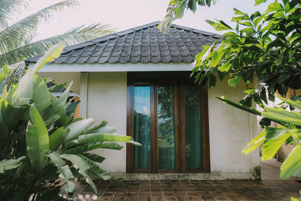The Kelong Trikora Resort - Bintan Island 2/50