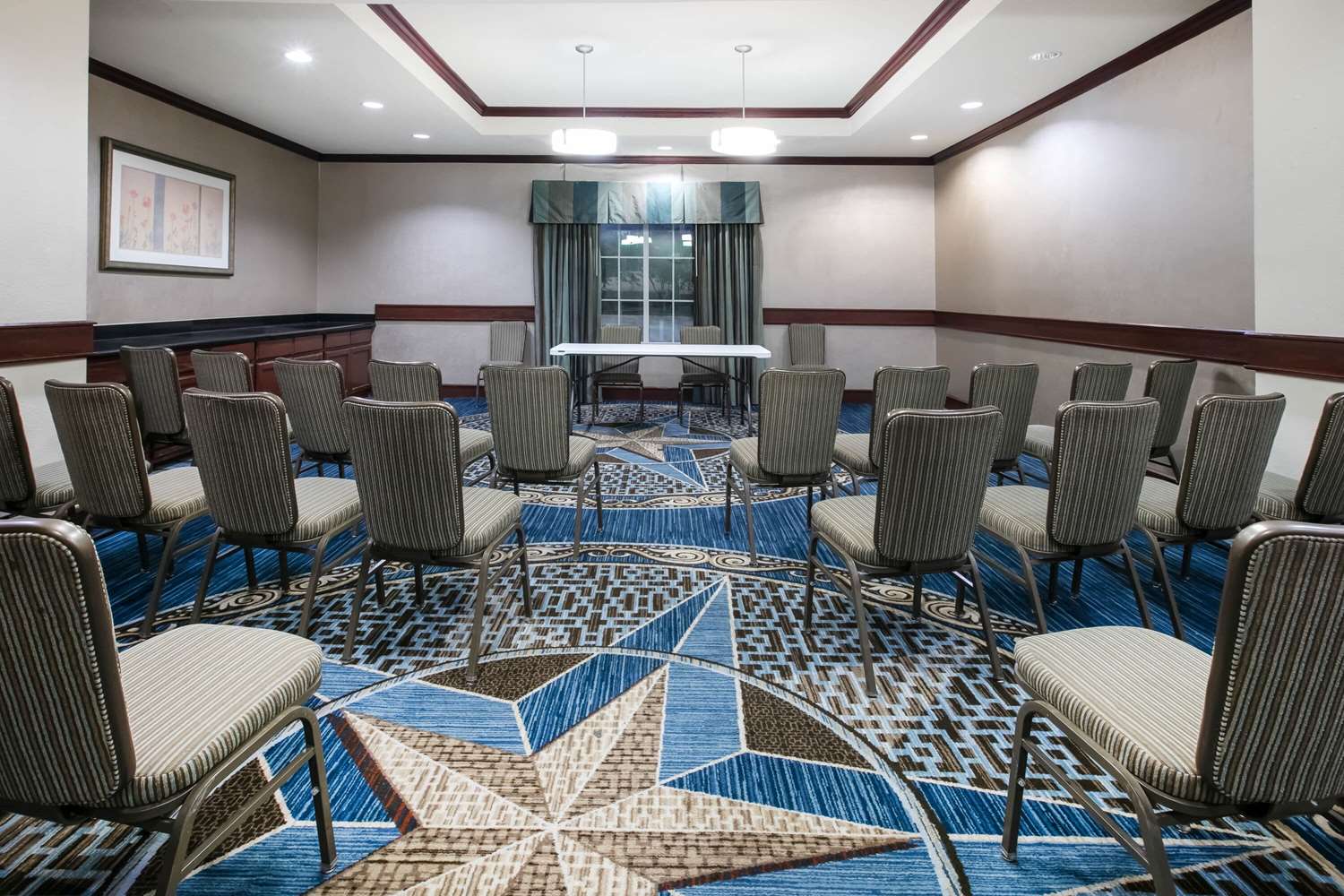 La Quinta Inn and Suites by Wyndham DFW Airport West - Euless 51/65