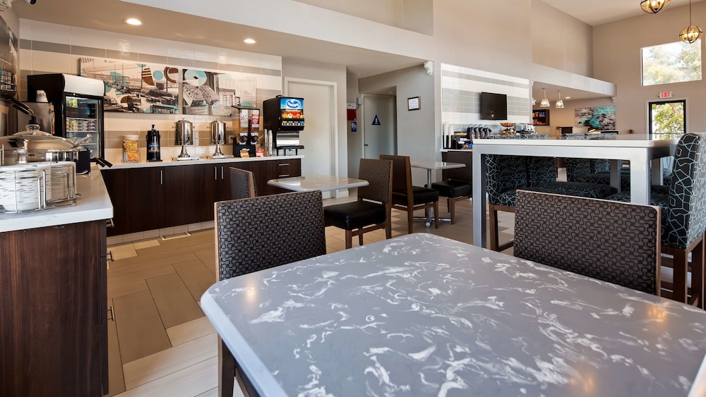 Best Western Apricot Inn 3/29