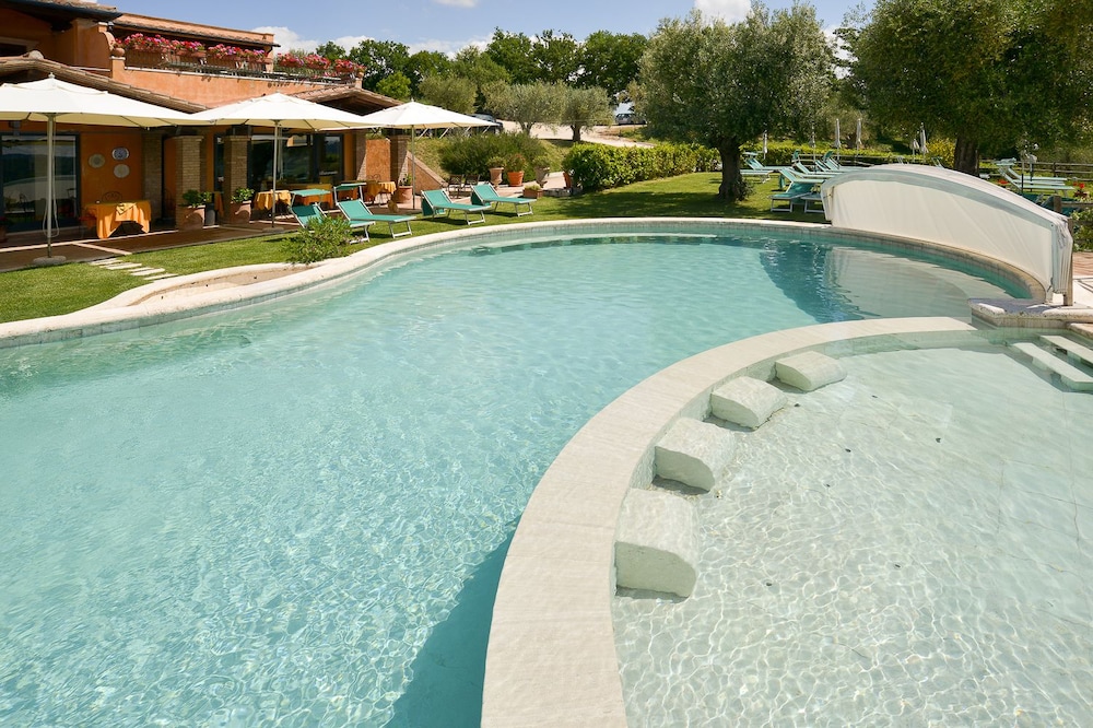 HOTEL SATURNO FONTE PURA 24/32