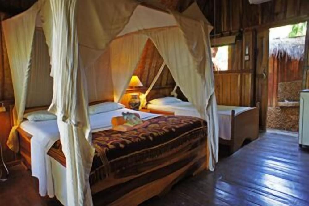 Sejuk Cottages 10/50