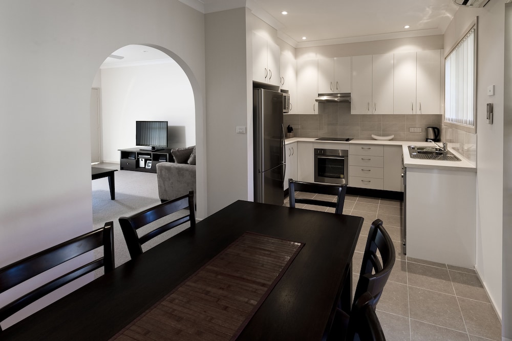 Dolphin Shores Jervis Bay 45/55