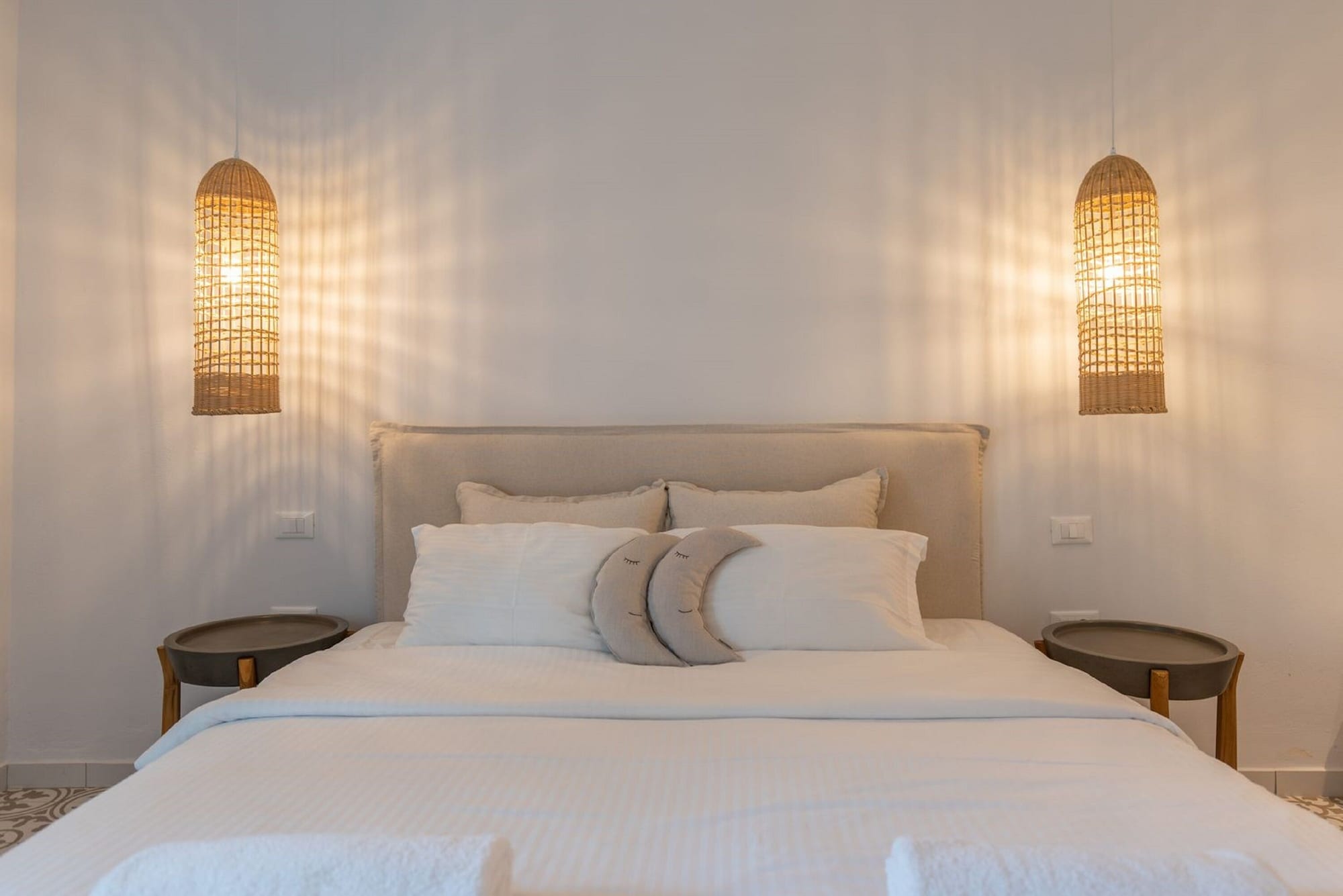 Studio, Double Bed, Pool View, Sofa