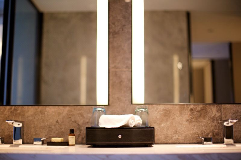 Howard Johnson by Wyndham Downtown Hotel Chongqing 48/50