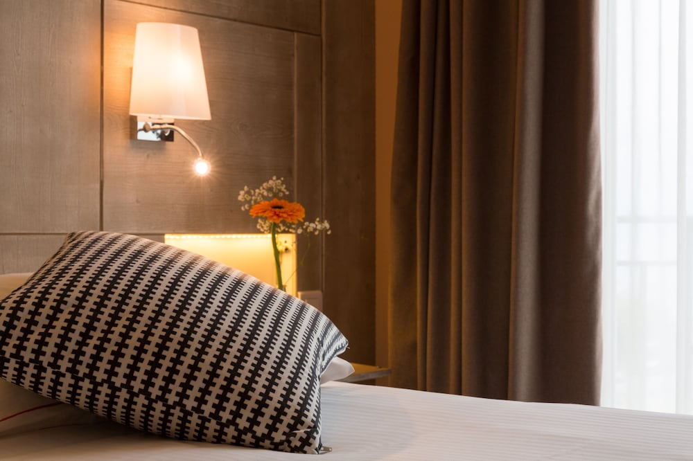 Hotel Alize Evian 20/55