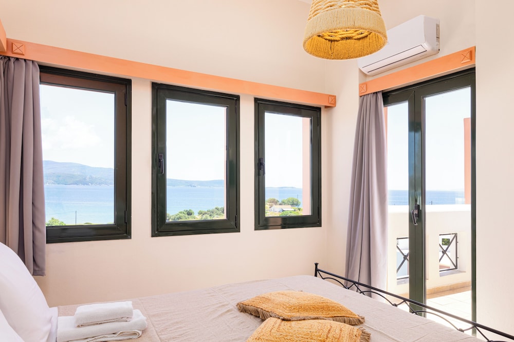 Nisea Hotel Samos 54/106
