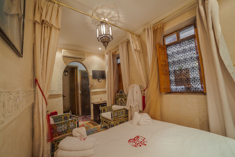 Riad Ikalimo 1 14/50