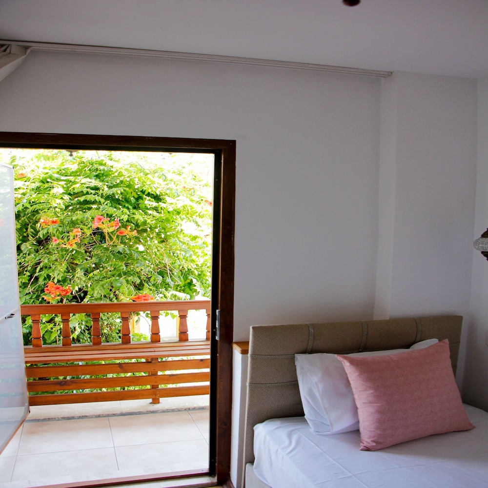 Limon Otel 17/36