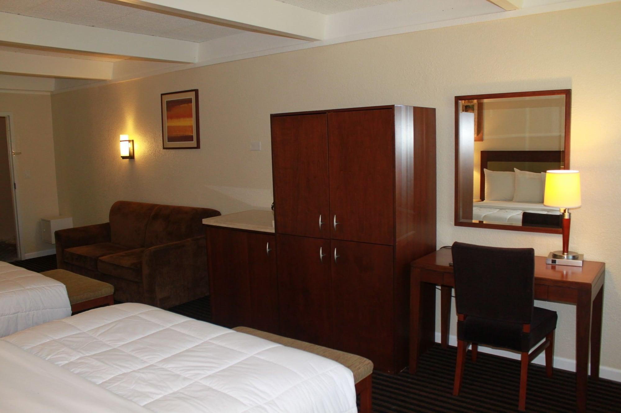 Lexington Inn And Suites-N.W. Chicago/Elgin 9/20