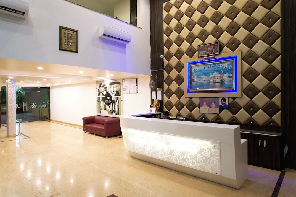 Hotel Sheetal International 11/52