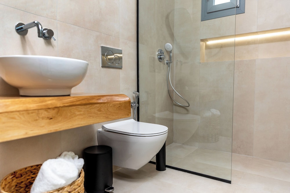 Alenor City Hotel 55/57