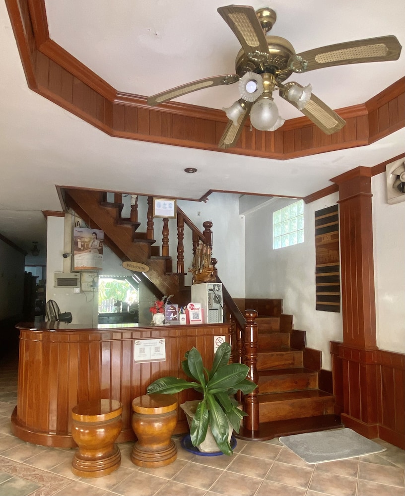 Hoxieng Guesthouse 1 7/27