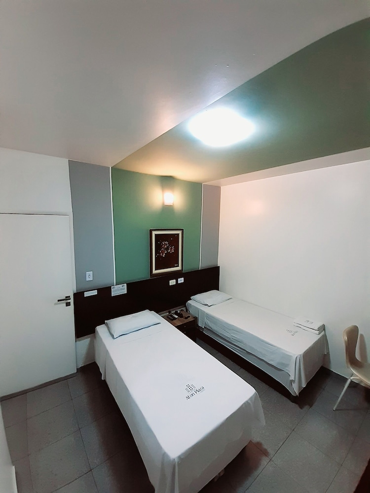 Aton Plaza Hotel 35/58