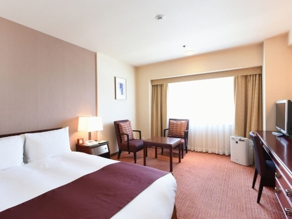 Fukuyama New Castle Hotel 20/50